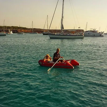 On A Beautiful Ocean Going Classic Schooner! Bateau-hôtel *